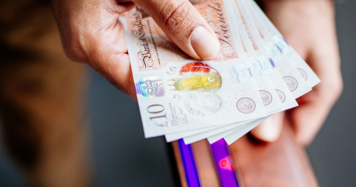 Les retraités de l'État de plus de 80 ans ont reçu 443 £ supplémentaires toutes les 4 semaines du DWP