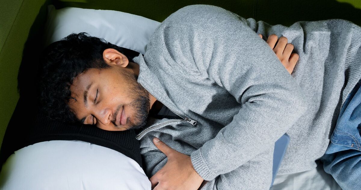 Des scientifiques britanniques inventent des taies d'oreiller qui avertissent les dormeurs sourds des incendies et des cambrioleurs