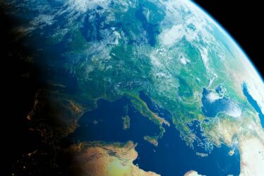 Les scientifiques prédisent qu’une journée durera 25 heures alors que « la Terre ralentit »