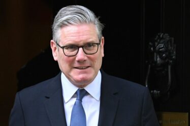 Keir Starmer risque de gâcher un avantage majeur du Brexit pour « se blottir contre l’UE »