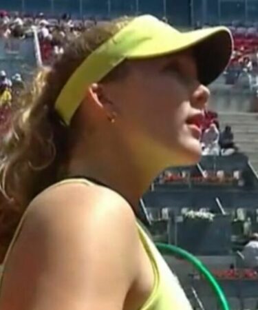 Le match de Mirra Andreeva est interrompu pour urgence médicale alors que les médecins de l'Open de Madrid se précipitent au tribunal