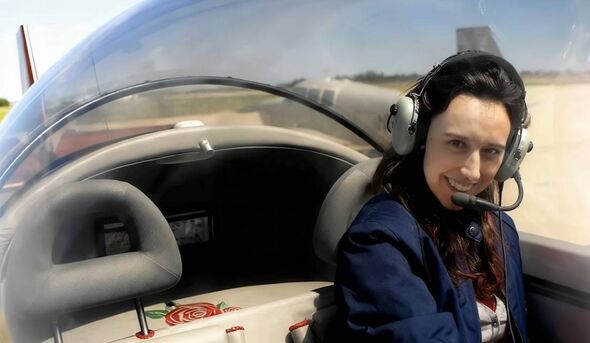 Elle a construit un avion à 12 ans