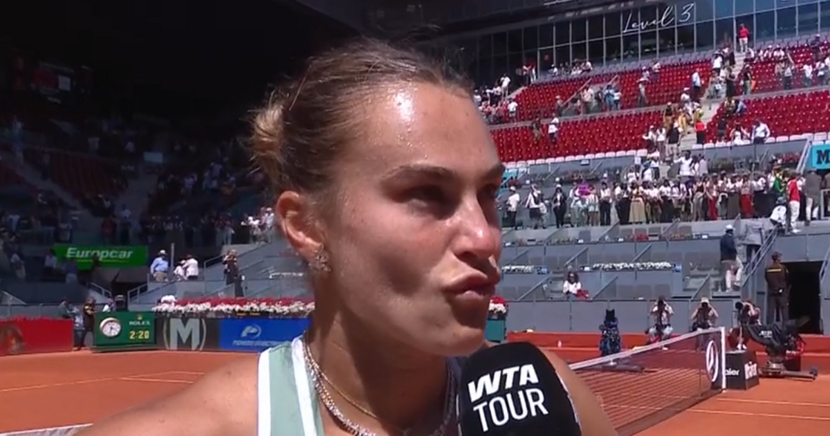 Aryna Sabalenka dit à l'intervieweur "Pourquoi devrais-je dire ça" dans un moment gênant à l'Open de Madrid