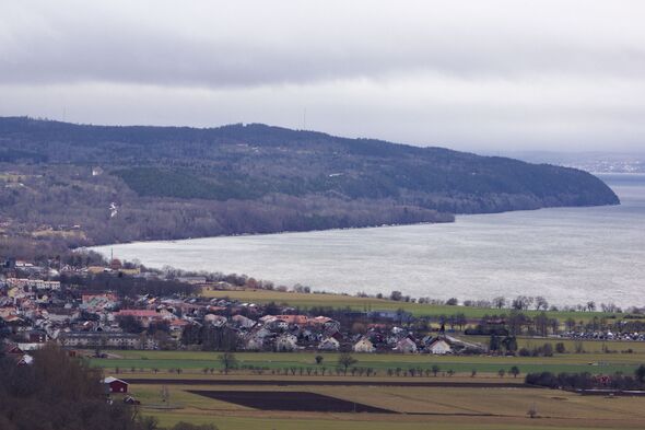 Suède, région du lac Vattern, Uppgranna, vue panoramique sur la campagne depuis les ruines du château de Brahehus