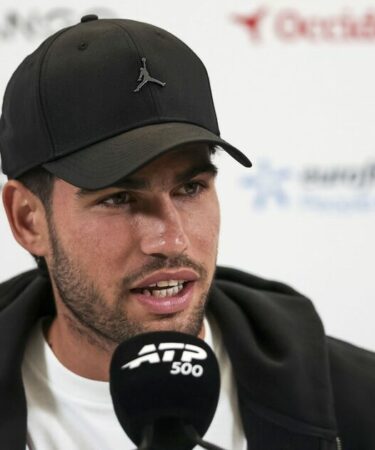 Carlos Alcaraz fait part de ses inquiétudes concernant le calendrier immédiatement après son départ pour l'Open de Barcelone