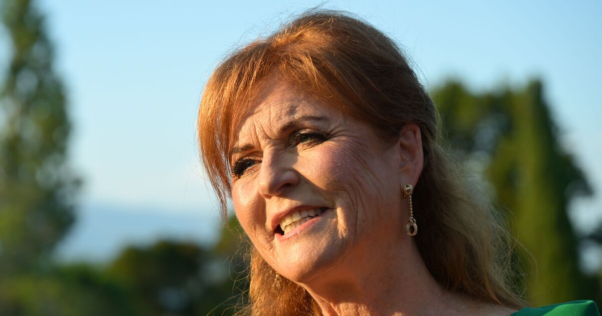 Famille royale EN DIRECT : Sarah Ferguson « abandonnée » « vit dans la peur et redoute le retour au Royaume-Uni »