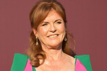 Famille royale EN DIRECT : la vantardise « grossière et bizarre » de Sarah Ferguson à propos de la reine Elizabeth