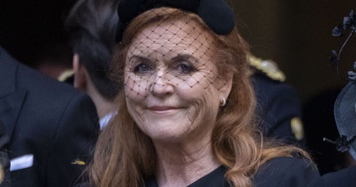 Famille royale EN DIRECT : le mystère de Sarah Ferguson s'approfondit alors que "même Béatrice ou Eugénie ne le savent pas"
