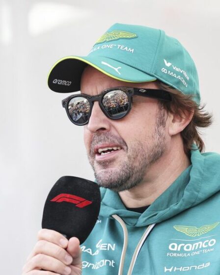 Fernando Alonso admet que "le temps nous le dira" alors qu'une décision "difficile" de retraite en F1 est imminente