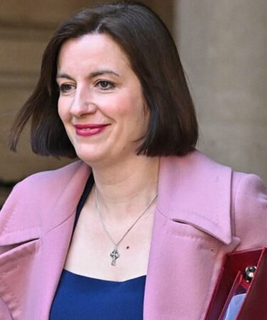 Honte à Bridget Phillipson alors que les travaillistes trahissent une fois de plus les femmes britanniques