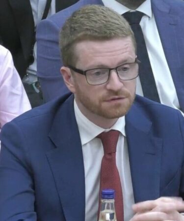 Keir Starmer EN DIRECT : l'ancien principal collaborateur du Premier ministre accuse le Brexit d'être responsable du fiasco de Mandelson