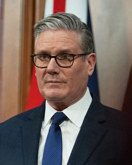 Keir Starmer est « inutile et embarrassant ! » Une star de télévision furieuse déchire le Premier ministre
