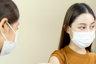 L'OMS émet un avertissement "éviter tout contact" après le premier cas humain de maladie d'horreur en Europe