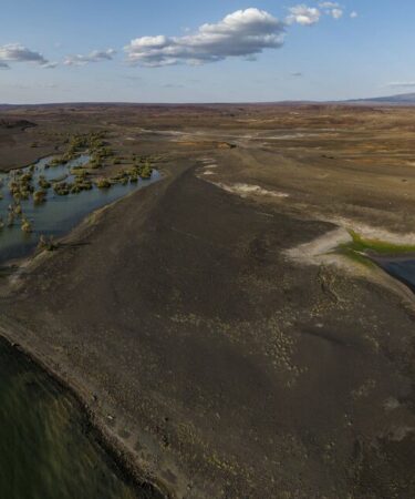 La découverte majeure en Afrique d'un nouvel océan de 300 milles alors que le continent se divise