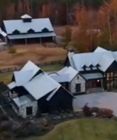 Le caddy de Jon Rahm met une immense maison en vente – et le prix est incroyable de 10 millions de livres sterling