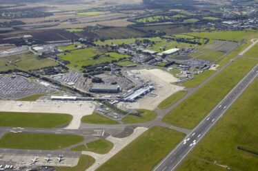 Le patron de l'aéroport britannique émet un avertissement de perturbation des vols en juin alors que les craintes de pénurie de carburéacteur grandissent