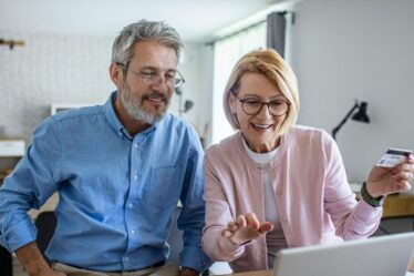 Les retraités de l'État nés avant cette année recevront automatiquement le paiement du bonus DWP