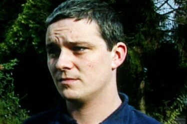 MISES À JOUR de l'enquête sur Ian Huntley : la cause du décès du tueur de Soham alors que le détenu a été « frappé avec une barre de métal »
