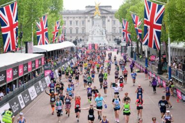 Marathon de Londres 2026 EN DIRECT : parcours du marathon alors que la course démarre après un retard