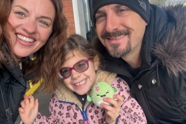 Miracle médical : une jeune fille britannique aveugle de naissance retrouve la vue grâce à un nouveau traitement pionnier