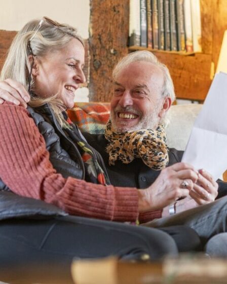 Plus de 900 000 retraités de l’État n’ont pas reçu 2 600 £ en espèces