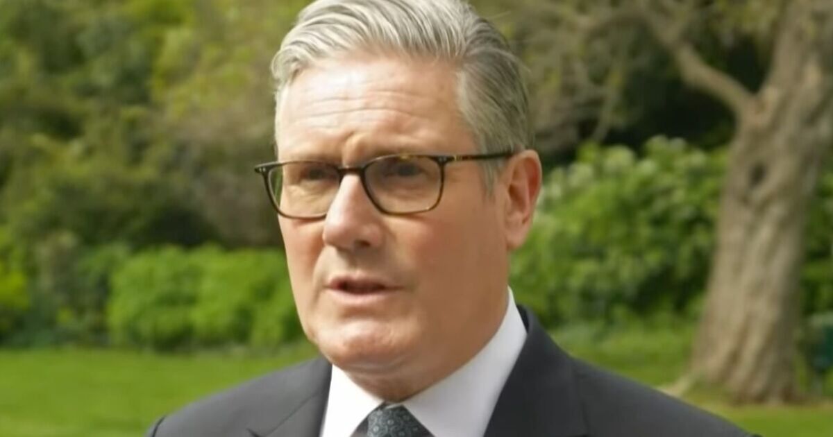 Politique EN DIRECT : Keir Starmer brise le silence alors que le Premier ministre est au bord de la dispute sur le contrôle de Mandelson