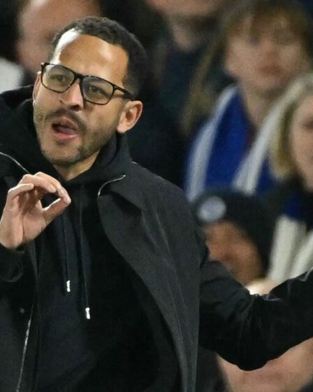 Prochain manager de Chelsea EN DIRECT: Liam Rosenior limogé en remplacement du choc de Leeds Utd nommé
