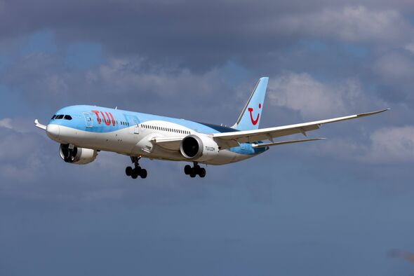 TUI Boeing 787-9 Dreamliner