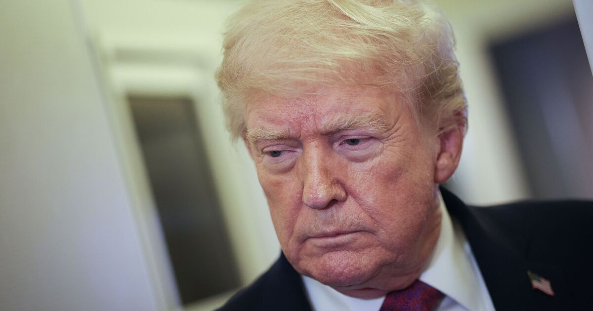 Trump suscite la panique dans le monde entier avec une publication énigmatique sur les réseaux sociaux : « Est-il en train de mourir ? »