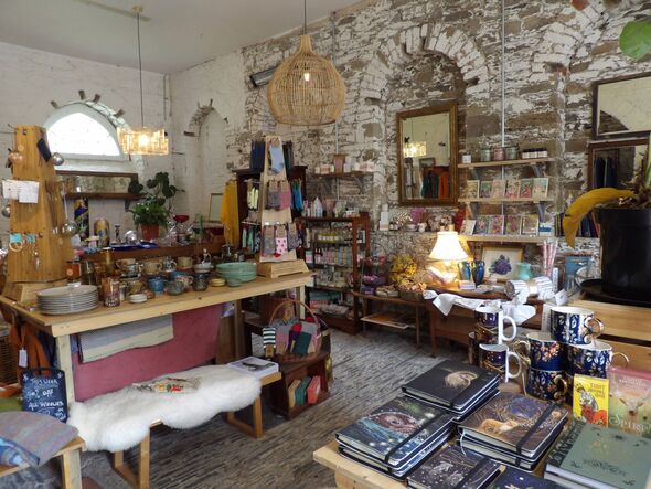 La boutique sur le terrain de Port Eliot House 