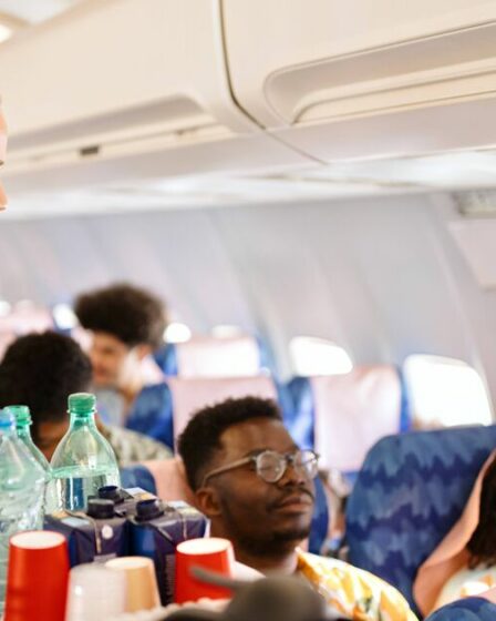 Salaires et avantages du personnel de cabine d'EasyJet, BA, Ryanair et Virgin Atlantic
