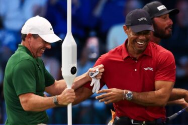 L'aventure de Rory McIlroy et Tiger Woods est qualifiée d'"embarrassante" après des scènes chaotiques