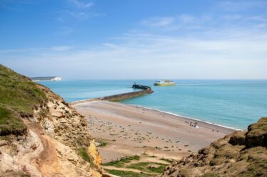 Un nouvel espoir : une belle petite plage britannique pourrait rouvrir – fermée depuis 2008