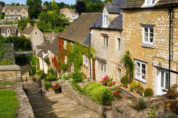 Les étapes de déchiquetage, Tetbury