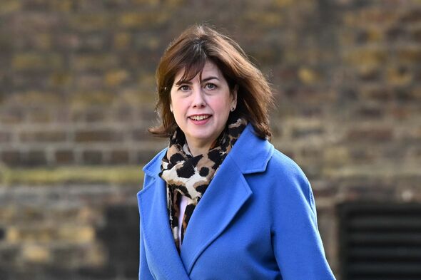 Lucy Powell dans Downing Street Lucy Powell dans Downing Street