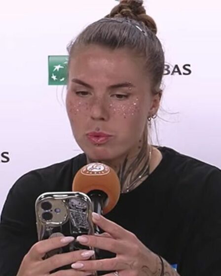 La star de Roland-Garros déclare que "ma famille et moi serons tués" dans un discours puissant après sa défaite