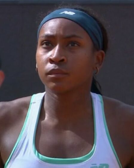 Coco Gauff interrompt le match pour urgence médicale alors que l'arbitre de l'Open d'Italie fait une annonce