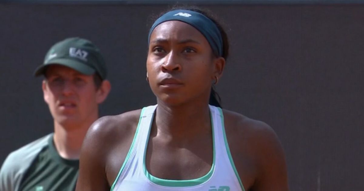 Coco Gauff interrompt le match pour urgence médicale alors que l'arbitre de l'Open d'Italie fait une annonce