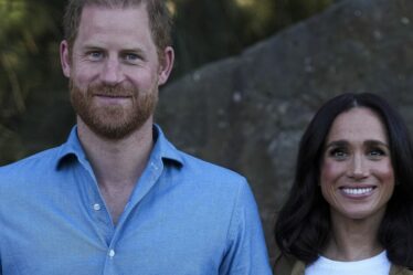 Famille royale EN DIRECT : Harry et Meghan humiliés après la conversation sur l'invitation au mariage d'Andrew
