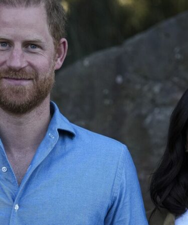 Famille royale EN DIRECT : Harry et Meghan humiliés après la conversation sur l'invitation au mariage d'Andrew