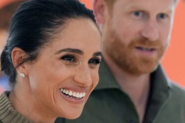 Famille royale EN DIRECT : Humiliation pour Harry et Meghan, le "soutien de famille", car "l'argent est serré"