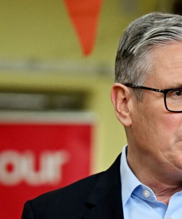 GB News interrompu pour une annonce de dernière minute – et c'est un autre coup dur pour Keir Starmer