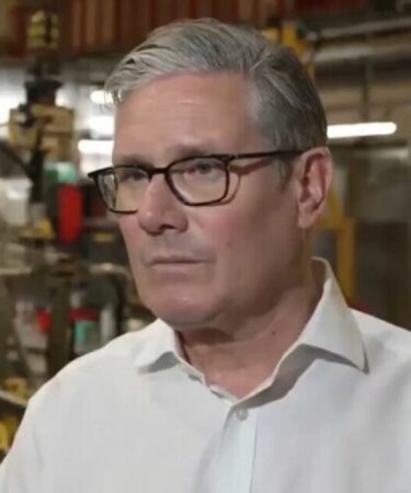 GB News s'est arrêté pour rompre l'alerte alors que Keir Starmer était humilié avec une question brutale