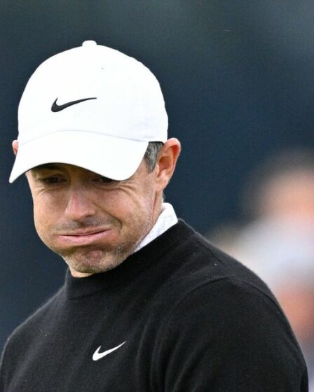 Golf LIVE : la star du PGA Championship appelle le chef alors que Rory McIlroy passe à l’action