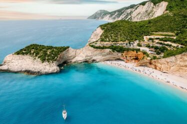 Horreur : un drone explosif découvert sur une île de vacances grecque appréciée des Britanniques