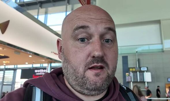 Just Deano à l’aéroport d’Alicante 