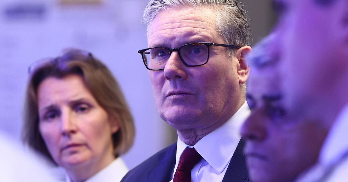 Keir Starmer a lancé un sombre avertissement en matière de leadership par les députés travaillistes – des choses sur le mur