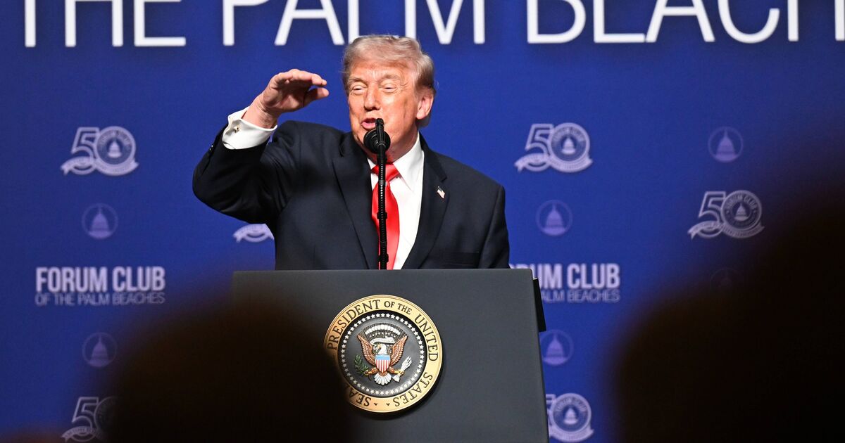 La BBC "dépense une somme énorme" pour la formation anti-émeute du personnel de la Coupe du monde alors que les manifestations contre Donald Trump se préparent