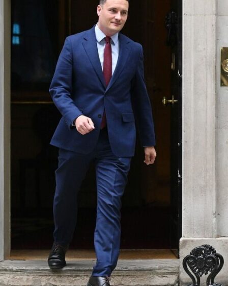 Le fanfaronnade de Wes Streeting s'est rabougri alors qu'il montre des signes qu'il a été secoué après la sortie du n°10