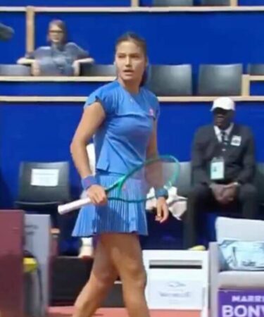 Les commentaires d'Emma Raducanu disent tout alors que le Britannique perd son premier match avant Roland-Garros